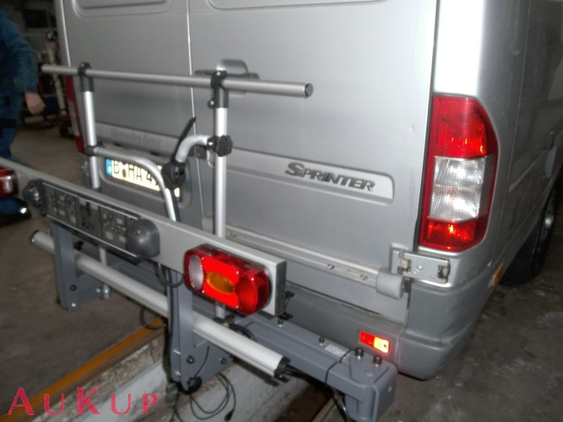 Universalträger Rohrrahmensystem für Mercedes Sprinter W906